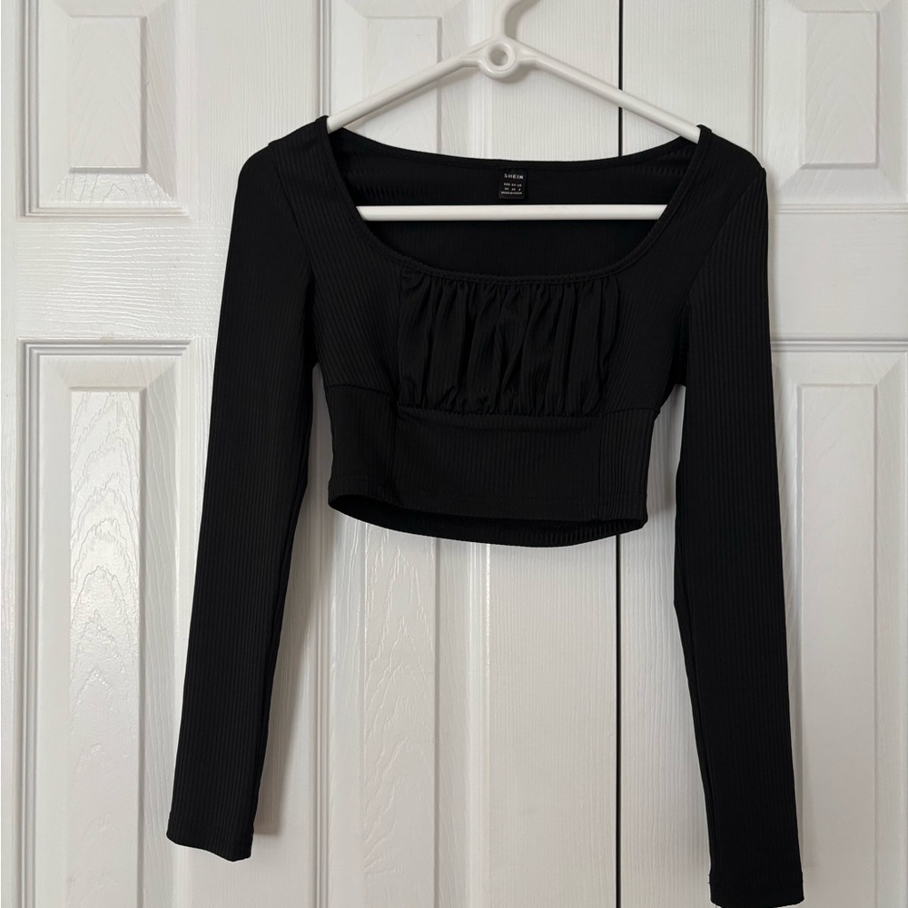 SHEIN Black Ribbed Long Sleeve Bodysuit